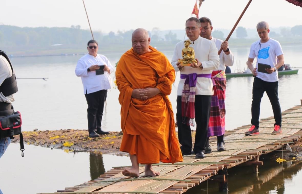 ชัยภูมิจัดงาน “หาบน้ำเขื่อนฮดพระธาตุ” หนึ่งในธีมงาน ฮ้อนนี้ชัยภูมิม่วนกุ๊บ เปิดประตูศรัทธาเส้นทางนำเที่ยวสงกรานต์ชัยภูมิ ณ วัดพระธาตุชัยภูมิ